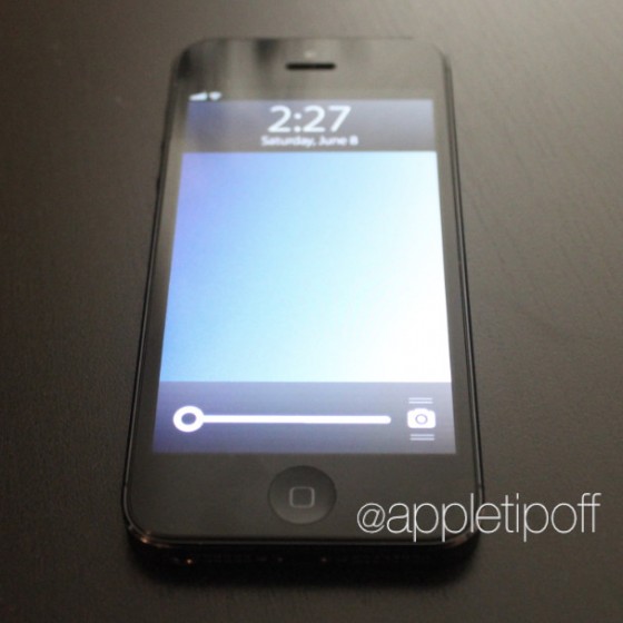iOS 7 - ekran blokowania