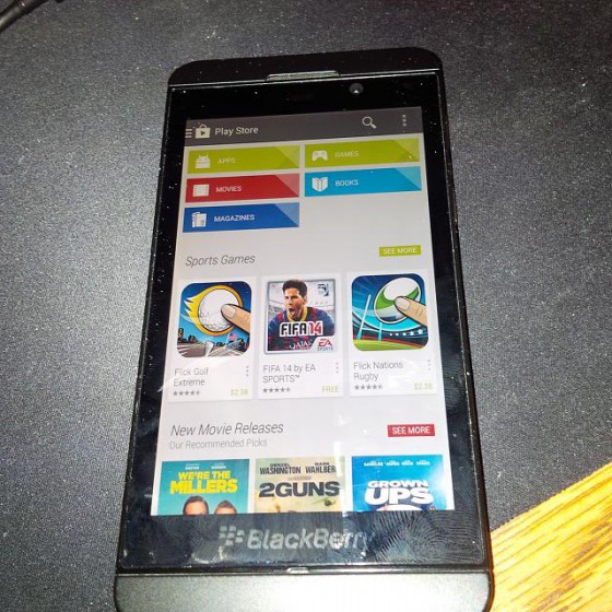 BlackBerry 10.2.1 z Google Play 02