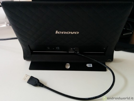 Lenovo-YOGA-Tablet-2-rear-1280x968