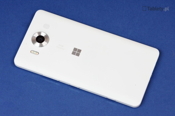 Microsoft Lumia 950 07