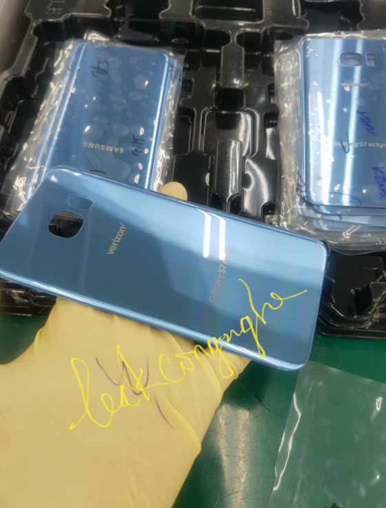 Samsung Galaxy S7 edge Blue Coral niebieski