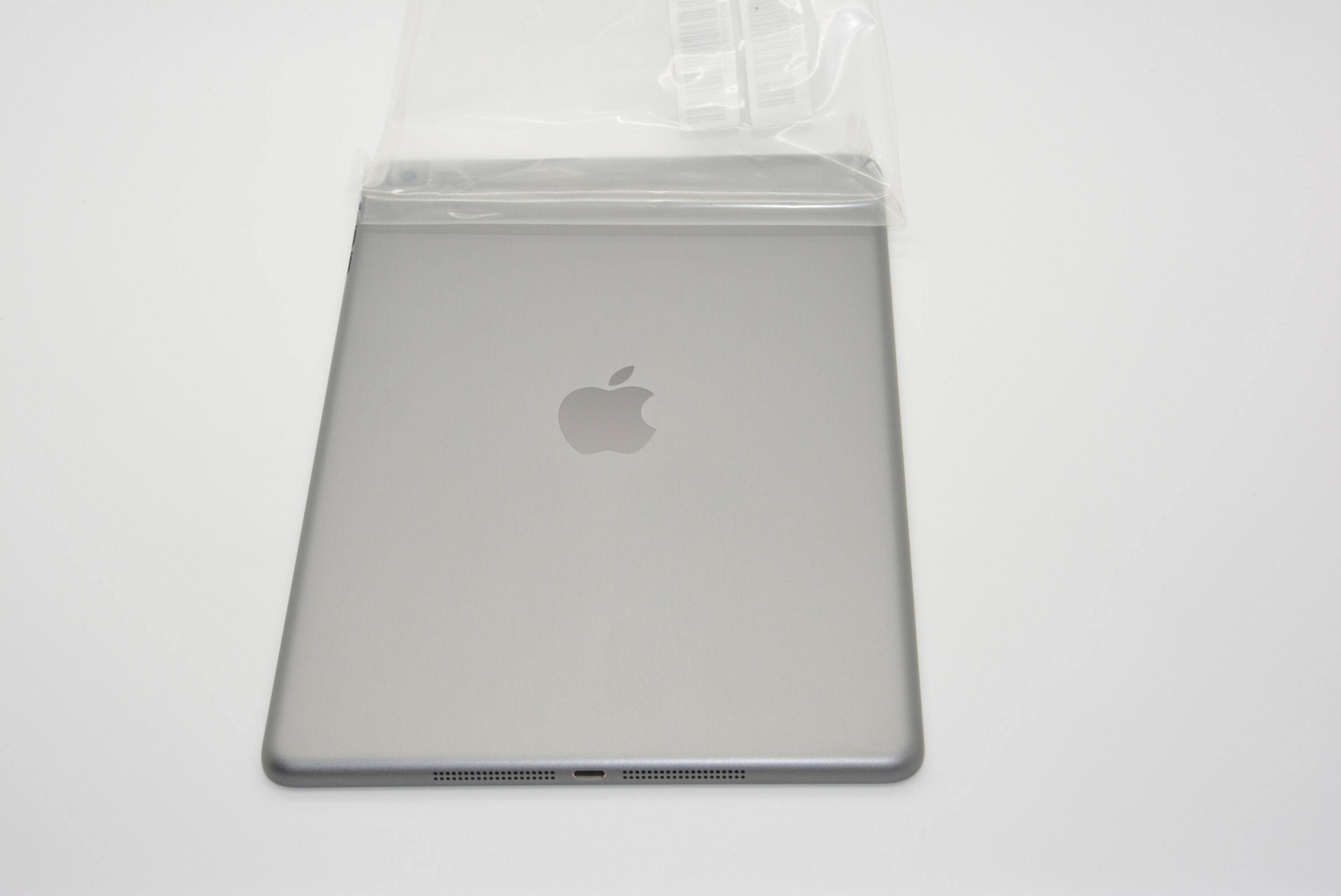 iPad 5 w kolorze Space Gray