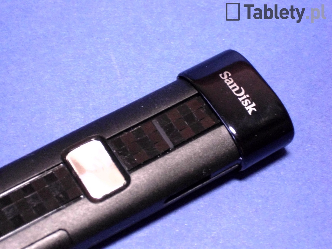 SanDisk Connect Wireless Flash Drive 05