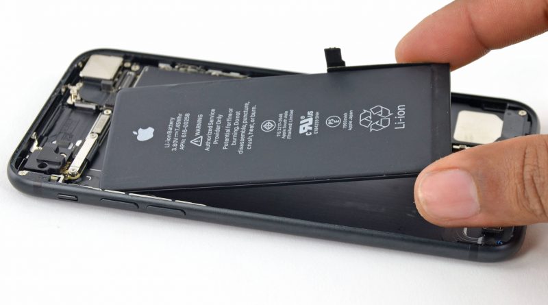 iFixit tańsza wymiana baterii iPhone nieoryginalna bateria