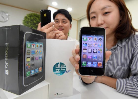 Apple iPhone 3GS cena wraca do sprzedaży