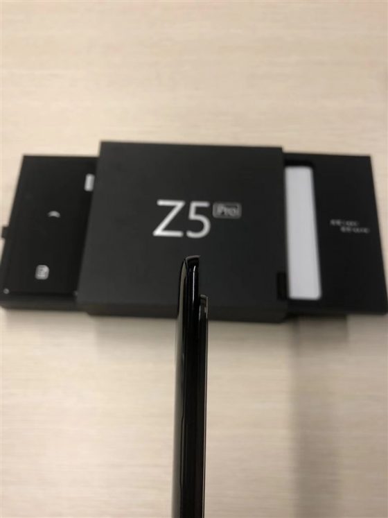 Lenovo Z5 Pro kiedy premiera specyfikacja techniczna opinie Xiaomi Mi Mix 3