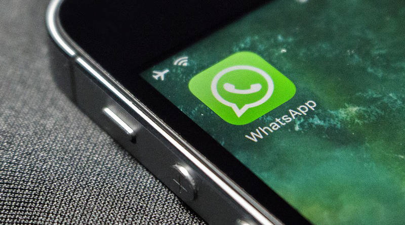 whatsapp status android iPhone reklamy Facebook