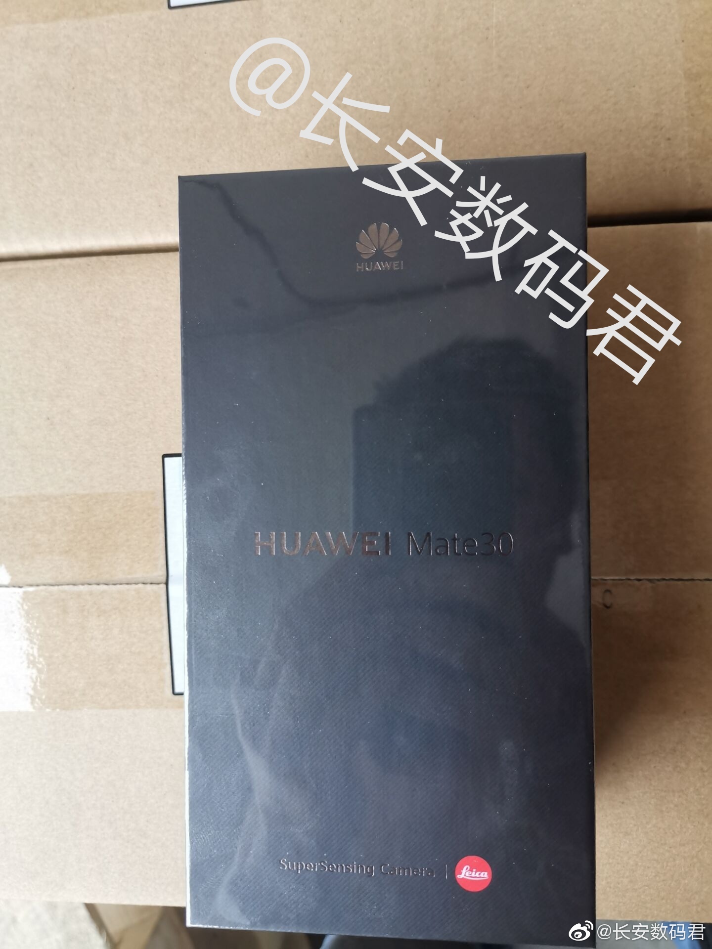 Huawei Mate 30 zdjęcia opakowania plotki przecieki wycieki specyfikacja techniczna kiedy premiera