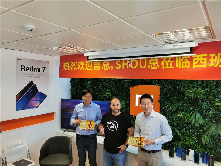 Xiaomi Mi Mix Alpha cena opinie specyfikacja techniczna informacja ciekawostki Lei Jun kiedy premiera Xiaomi Mi Mix 4
