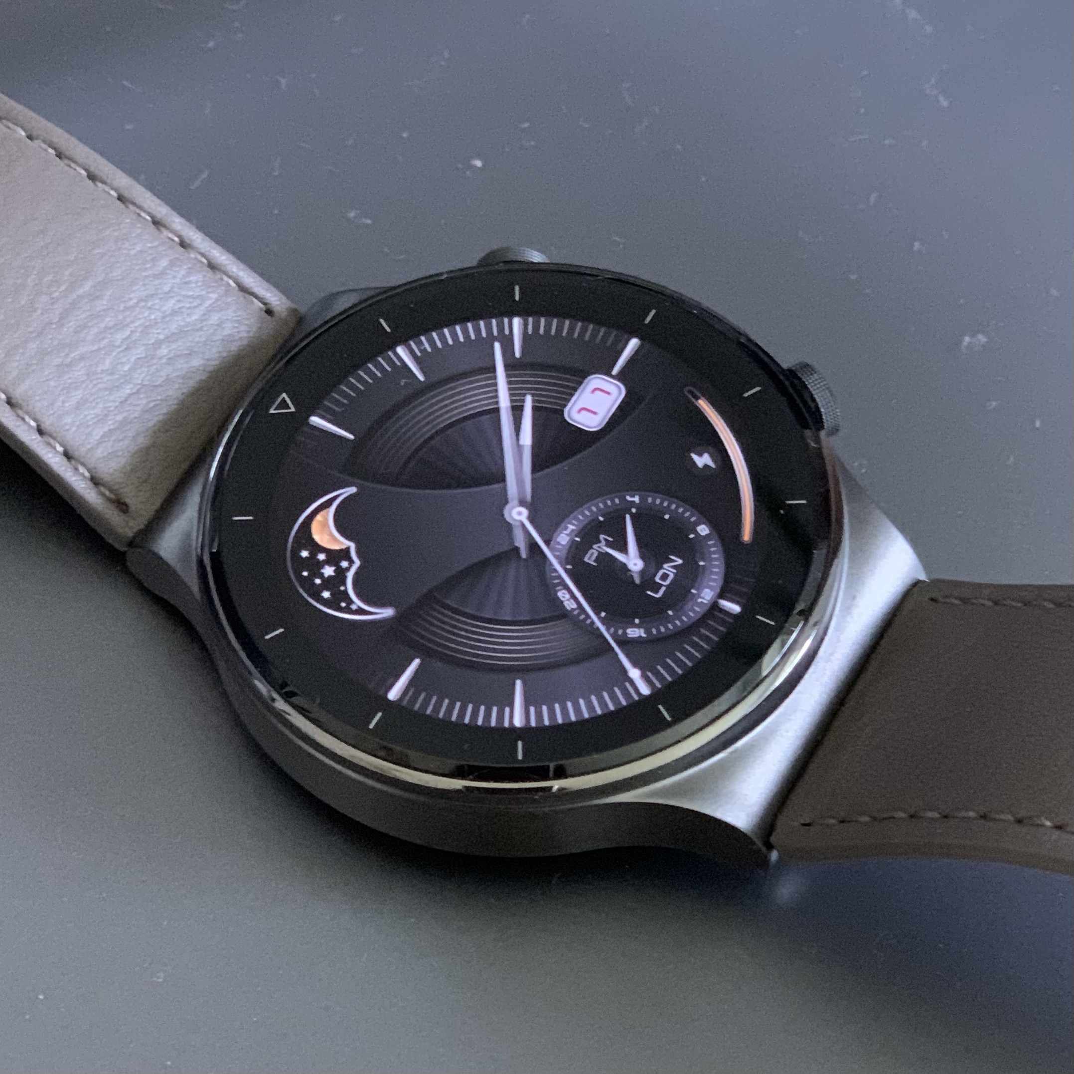 test Huawei Watch GT 2 Pro opinie recenzja czy warto kupić co może z iPhone