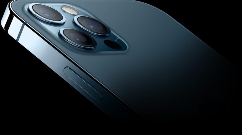 Apple iPhone 12 Pro aparat problem wymiana kamery