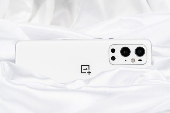 OnePlus 9 Pro Matte White