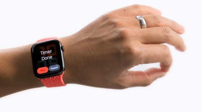 aktualizacja watchOS 8.3 co nowego nowości funkcje Apple Watch smartwatche Assistive touch