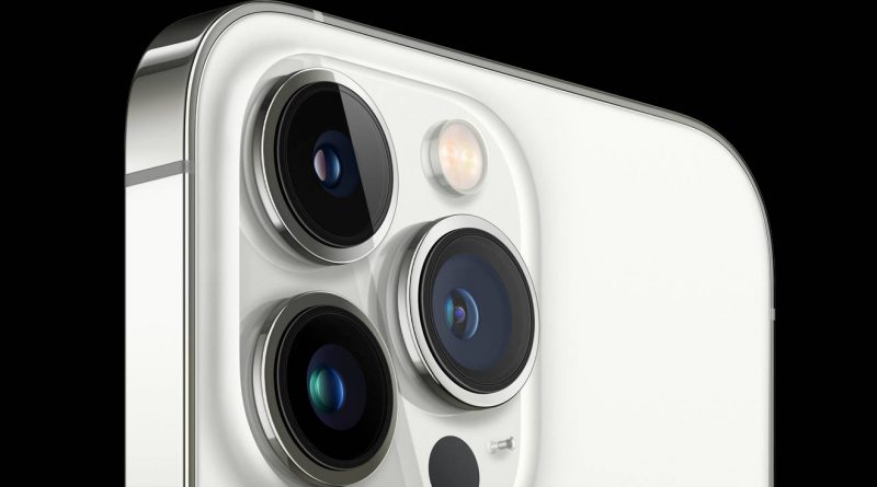 Apple iPhone 15 Pro Max aparat peryskopowy 5-krotny zoom optyczny Lante Optics