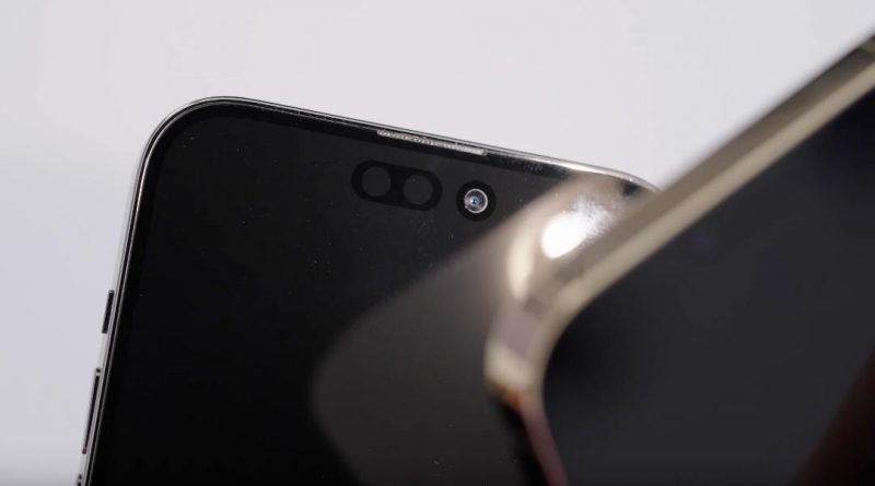 Apple iPhone 15 Pro Max co wiemy węższe ramki ekran